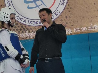 Lim12
